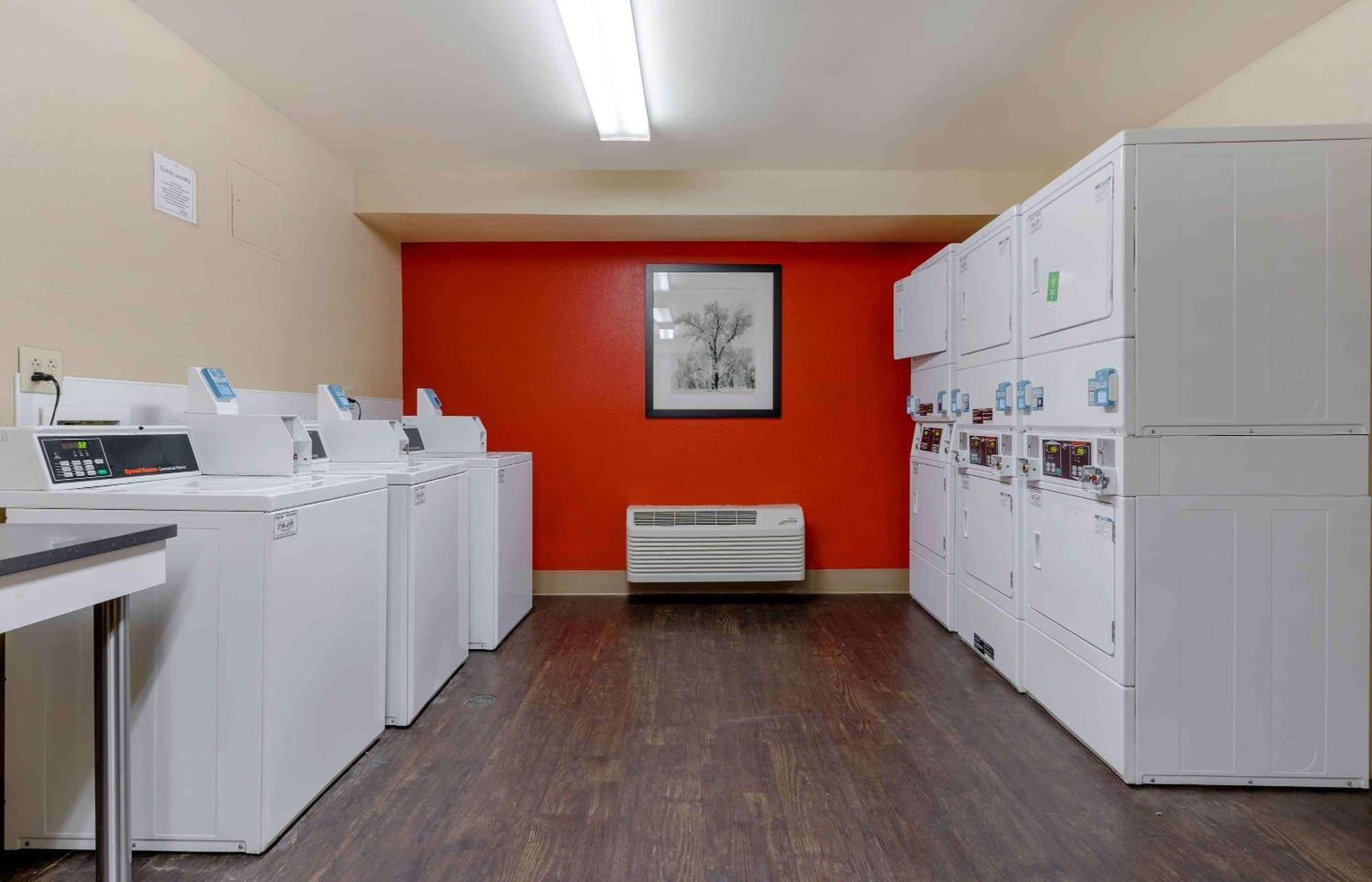 Extended Stay America Suites - Pittsburgh - Airport Imperial Buitenkant foto